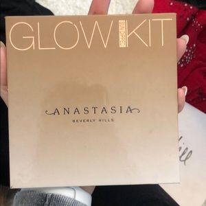 ABH Glow Kit sun dipped